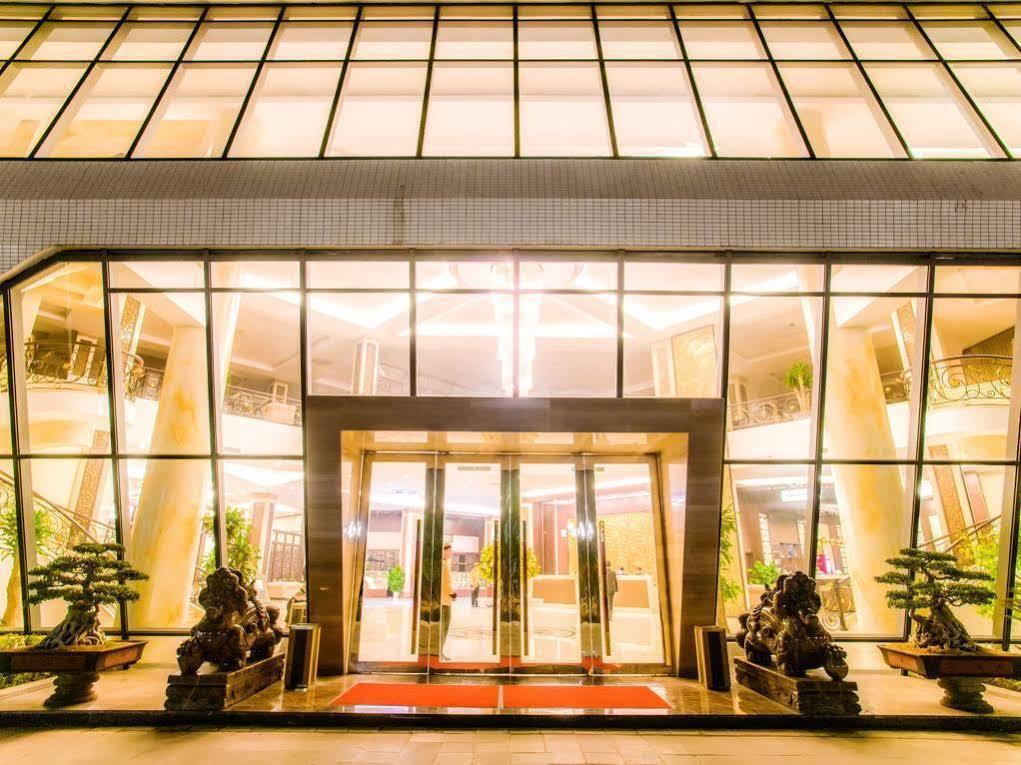 Muong Thanh Grand Bac Giang Hotel Exteriör bild